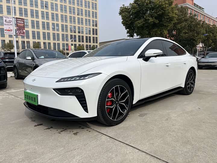 Фото 1 - Dongfeng Yipai eπ 007