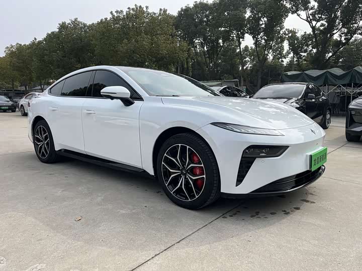 Фото 3 - Dongfeng Yipai eπ 007