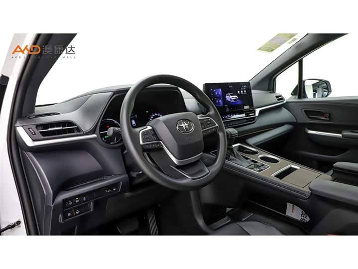 Фото 6 - Toyota Granvia