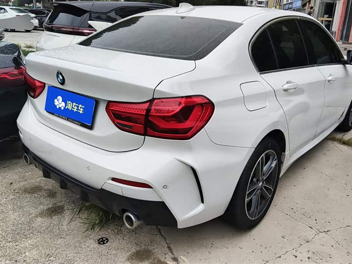 Фото 3 - BMW 1 Series