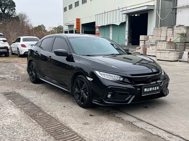 Фото 3 - Honda Civic