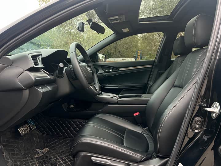 Фото 6 - Honda Civic