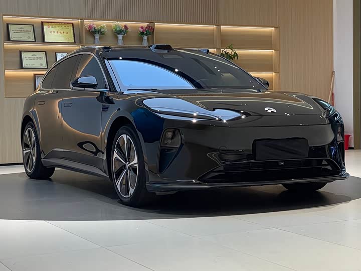 Фото 4 - Nio ET5T