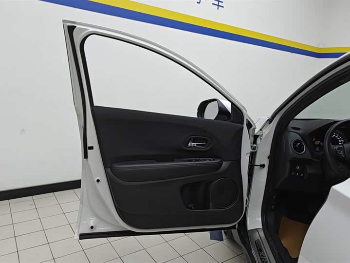 Фото 7 - Honda XR-V