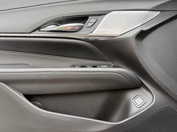 Фото 5 - Cadillac CT4