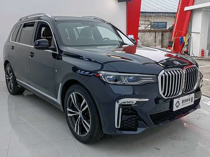 Фото 3 - BMW X7
