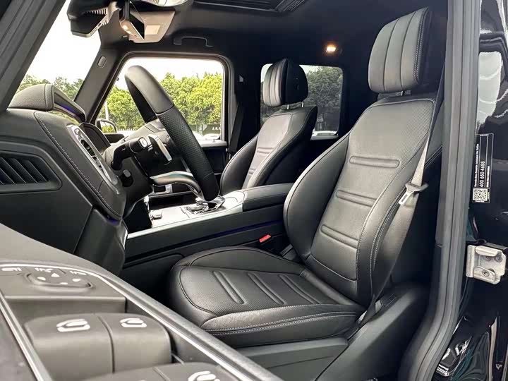 Фото 5 - Mercedes-Benz G-Class