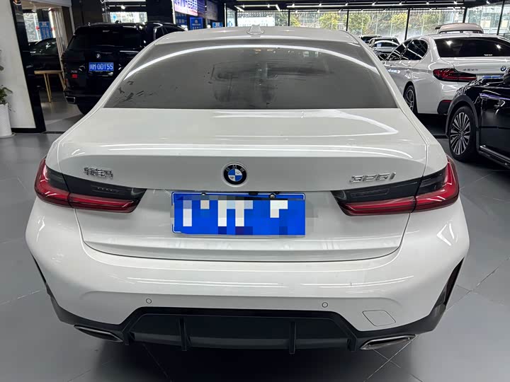 Фото 3 - BMW 3 Series