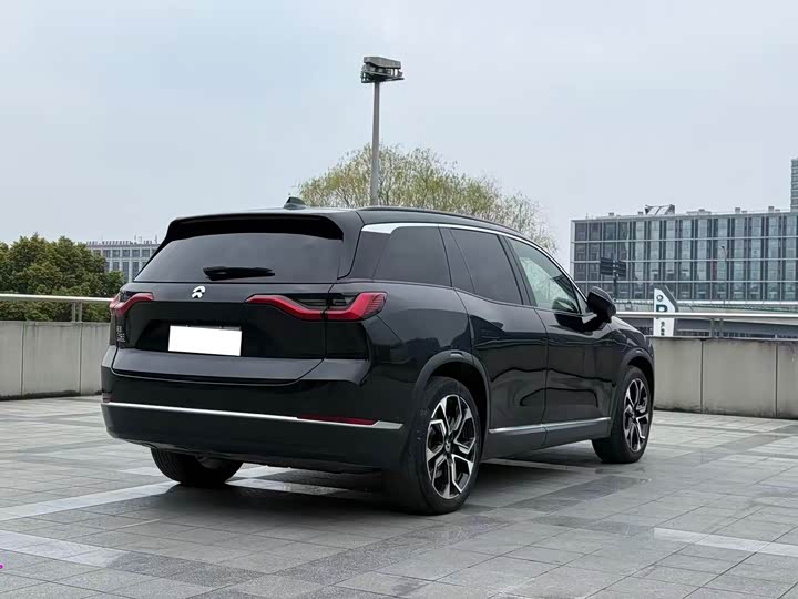 Фото 5 - Nio ES8