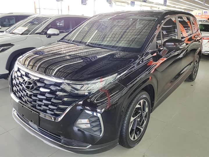 Фото 1 - Hyundai Custo