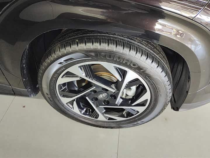 Фото 6 - Hyundai Custo