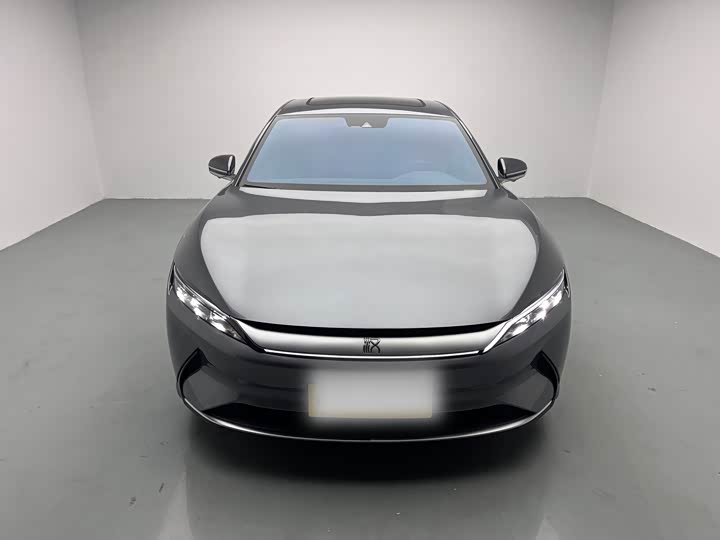 Фото 2 - BYD Han