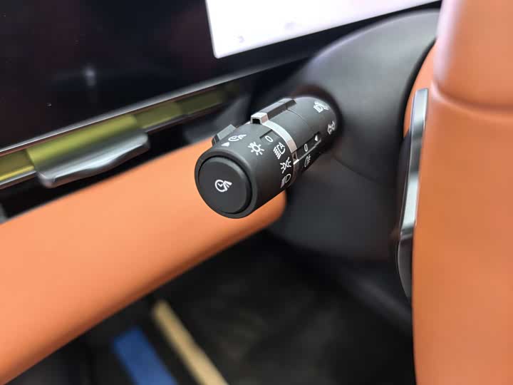 Фото 9 - BYD Seal