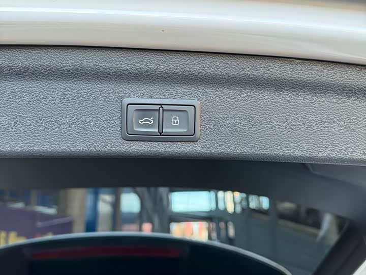 Фото 9 - Audi Q3