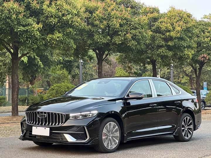 Фото 1 - Geely Preface