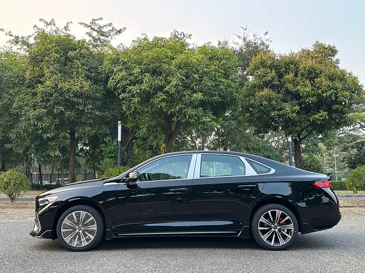 Фото 9 - Geely Preface