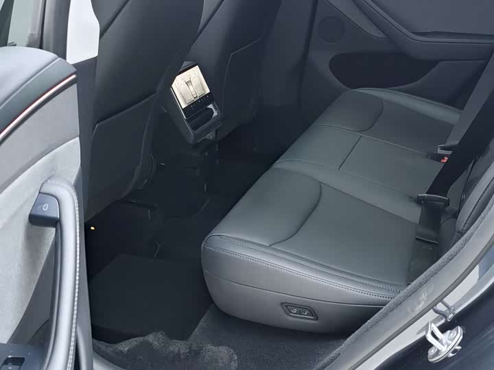 Фото 7 - Tesla Model Y