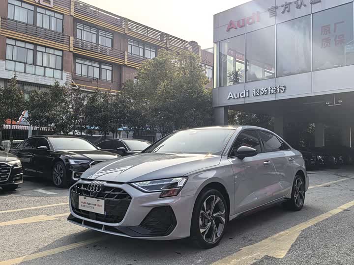 Фото 1 - Audi A3