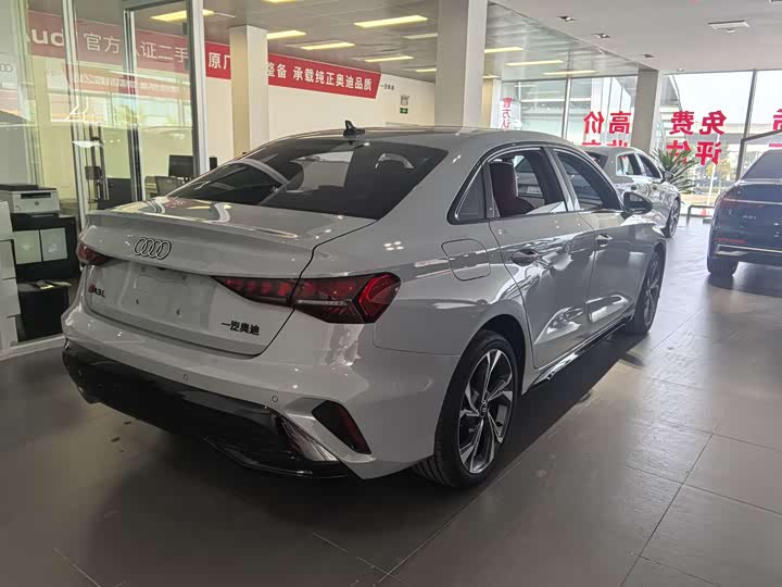 Фото 5 - Audi A3