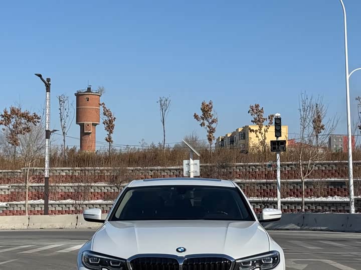 Фото 2 - BMW 3 Series