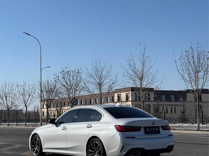 Фото 7 - BMW 3 Series