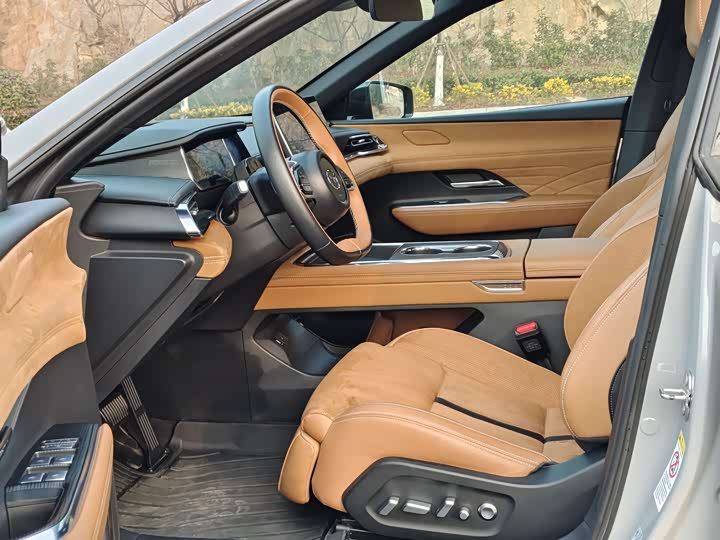 Фото 9 - Mazda EZ-6