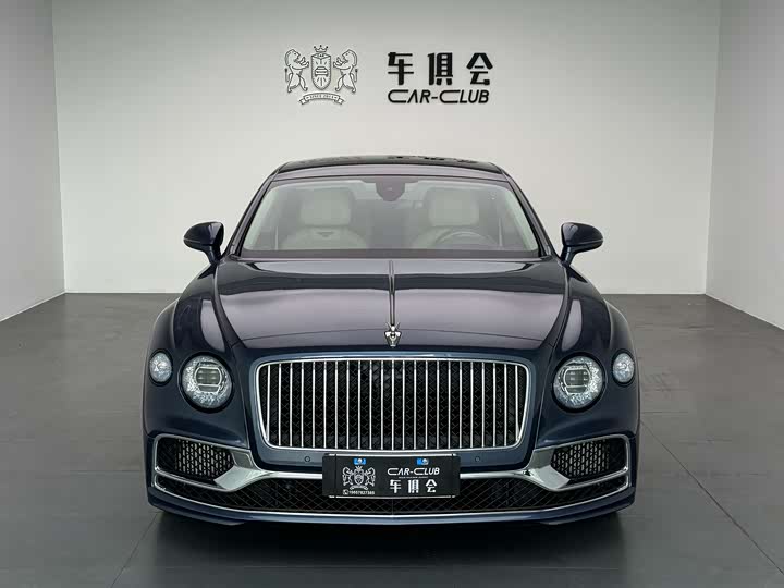 Фото 3 - Bentley Flying Spur