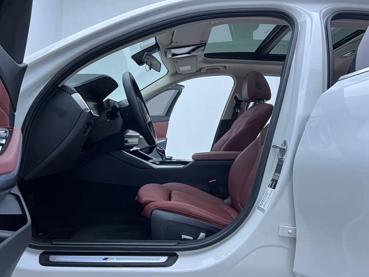 Фото 8 - BMW 3 Series