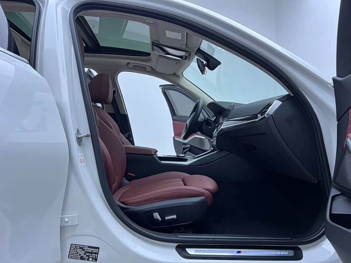 Фото 9 - BMW 3 Series