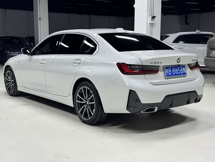 Фото 4 - BMW 3 Series