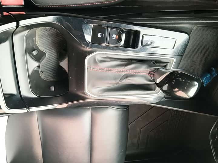 Фото 6 - MG Motor 5