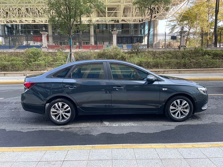 Фото 8 - Buick Excelle GT