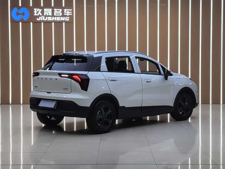 Фото 7 - Geely Geometry E Firefly