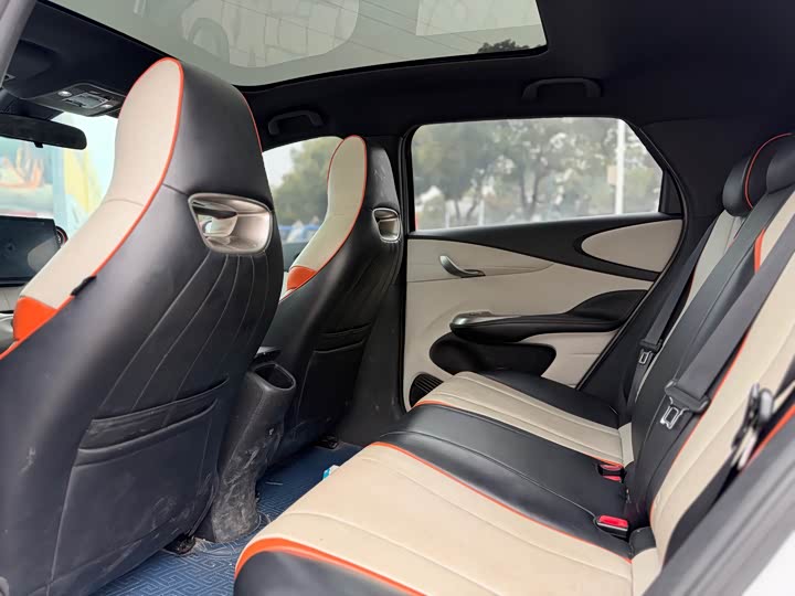 Фото 6 - BYD Dolphin