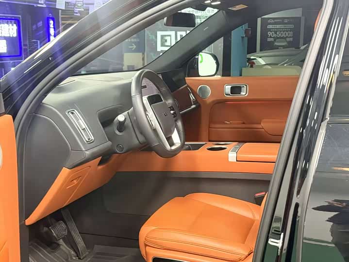 Фото 6 - LiXiang L7