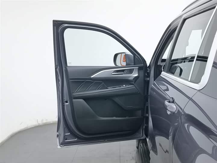 Фото 8 - Haval H5