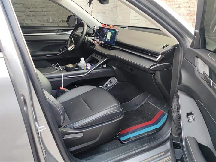 Фото 8 - Haval H6