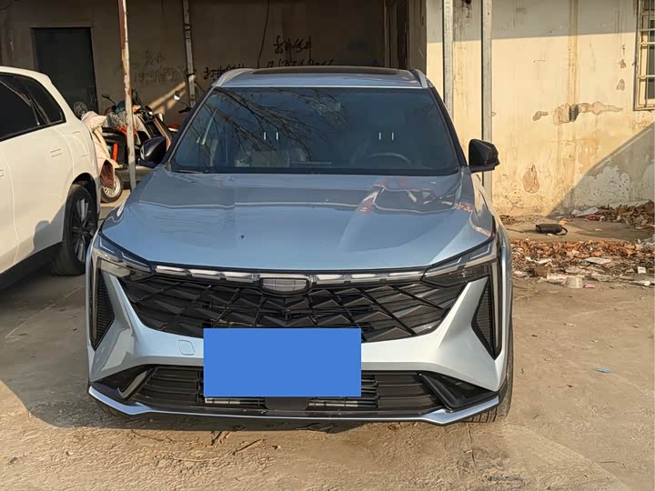 Фото 2 - Geely Atlas