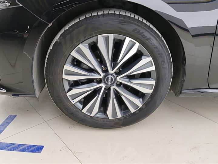 Фото 6 - Nissan Teana