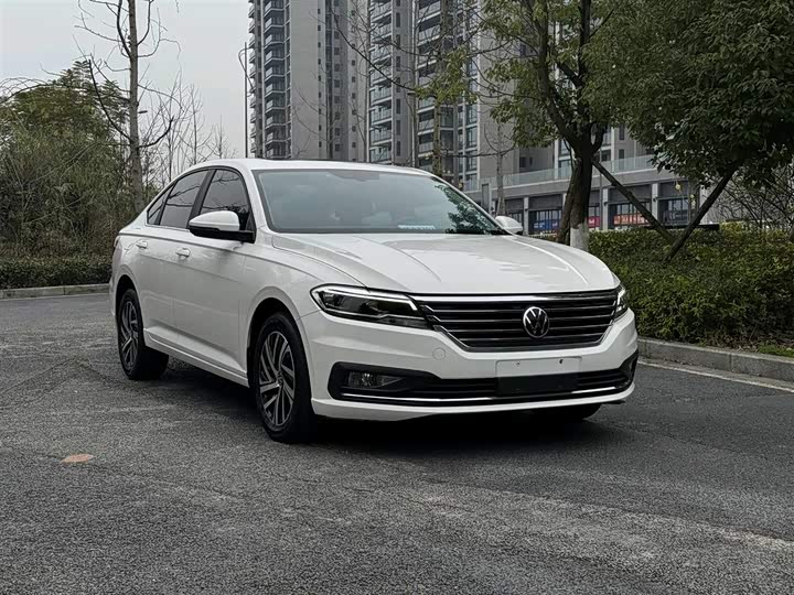 Фото 3 - Volkswagen Lavida