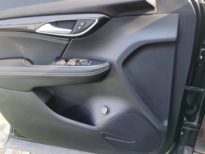 Фото 7 - Buick Envision Plus