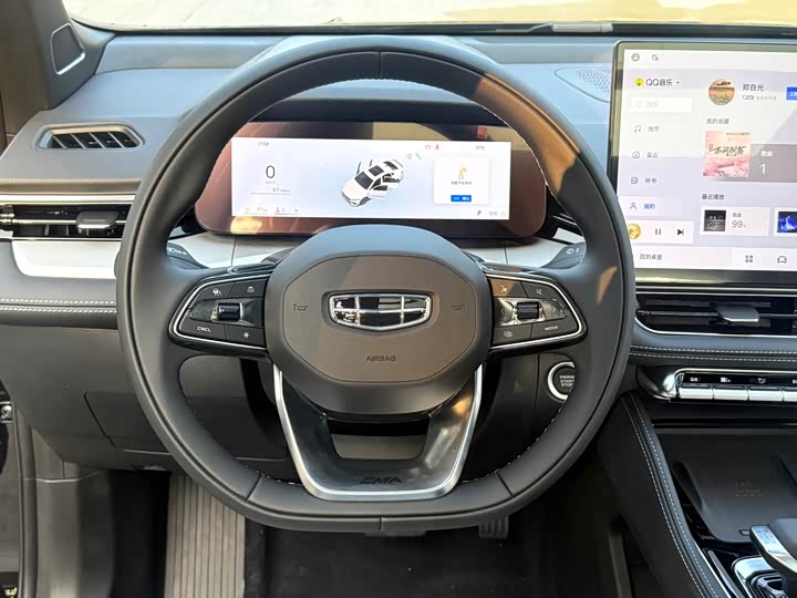 Photo 8 - Geely Preface