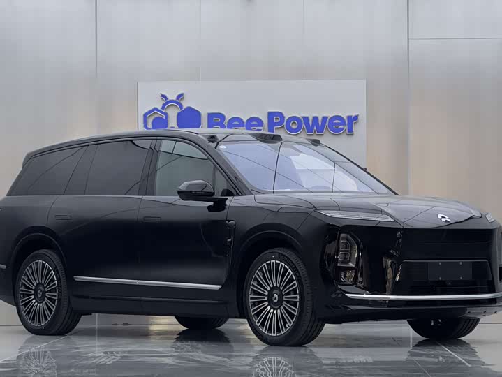 Фото 3 - Nio ES8