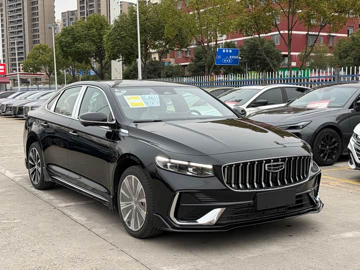 Фото 3 - Geely Preface