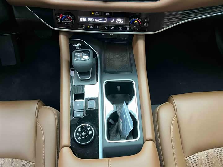 Фото 5 - Nissan Pathfinder