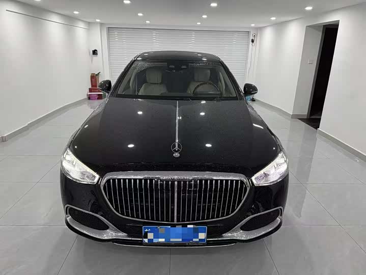 Фото 2 - Mercedes-Benz Maybach S-Class