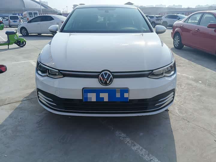 Фото 2 - Volkswagen Golf