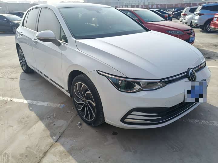 Фото 3 - Volkswagen Golf