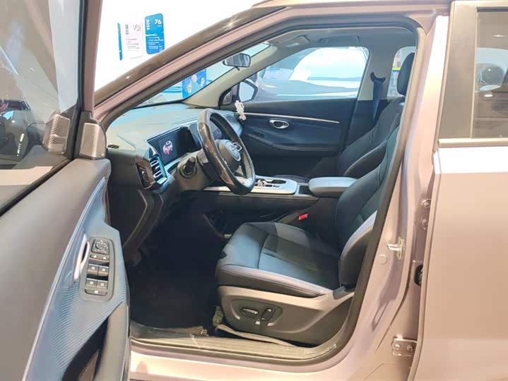 Фото 9 - GAC Trumpchi GS3