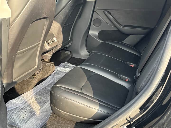 Фото 5 - Tesla Model Y